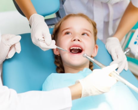 dentistry_thirty_two_children_dentistry_ongoing_inspection_of_child_teeth